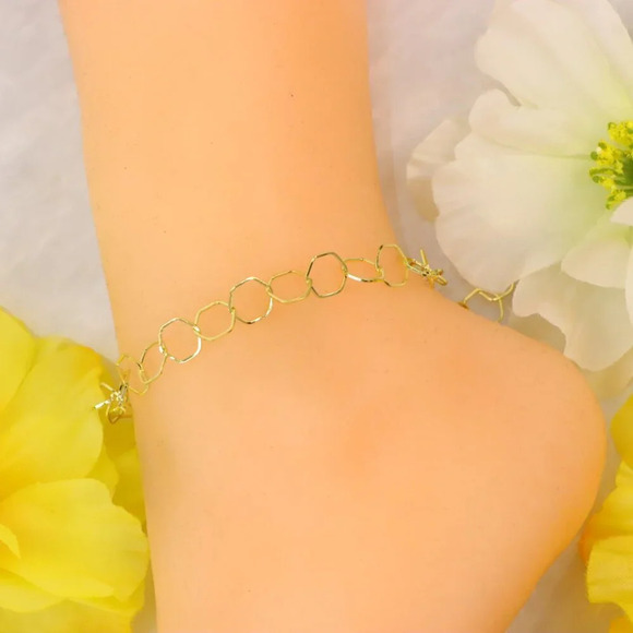 Minimalist Anklet, Sleek & Modern Design, Women’s Fashion, YC110393-A - Picture 7 of 10